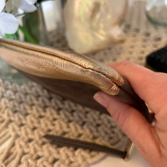 Arlington Milne Purse - Picture 6 of 8